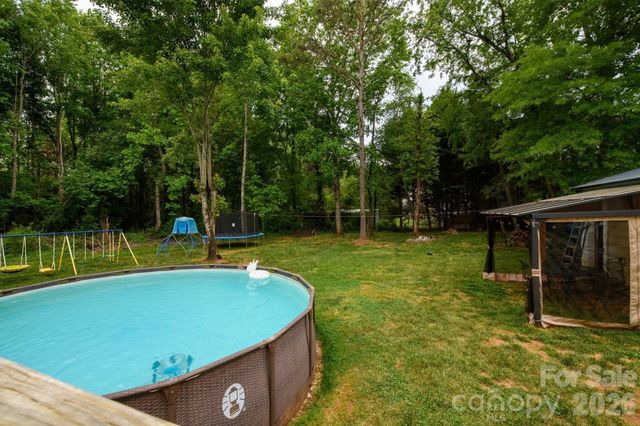 2308 walt arney Road, Lenoir, NC 28645