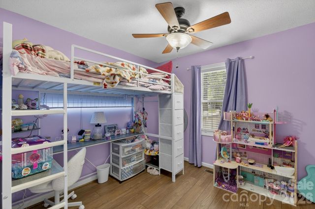 2308 walt arney Road, Lenoir, NC 28645
