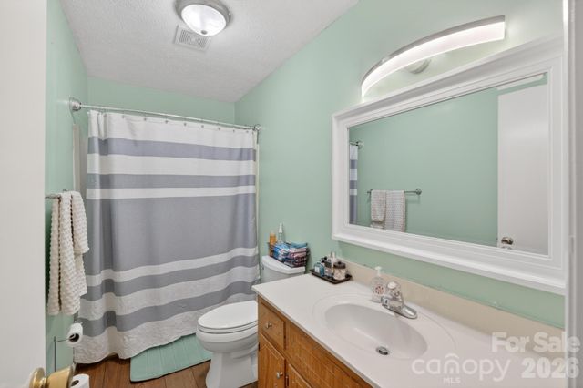 2308 walt arney Road, Lenoir, NC 28645