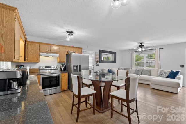 2308 walt arney Road, Lenoir, NC 28645