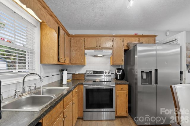 2308 walt arney Road, Lenoir, NC 28645