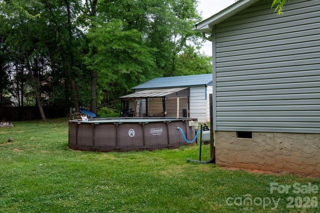 2308 walt arney Road, Lenoir, NC 28645