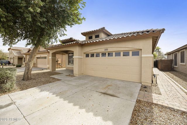 3129 W T RYAN Lane, Phoenix, AZ 85041