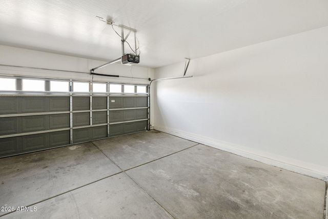 3129 W T RYAN Lane, Phoenix, AZ 85041