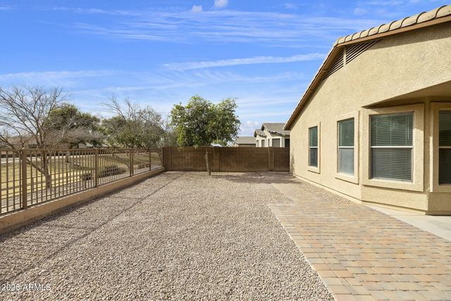 3129 W T RYAN Lane, Phoenix, AZ 85041