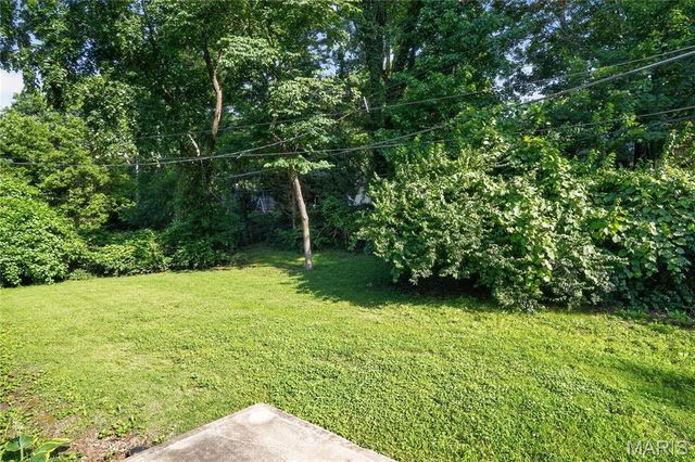 10365 Nashua Drive, St Louis, MO 63136