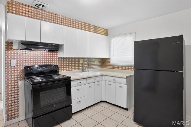 10365 Nashua Drive, St Louis, MO 63136