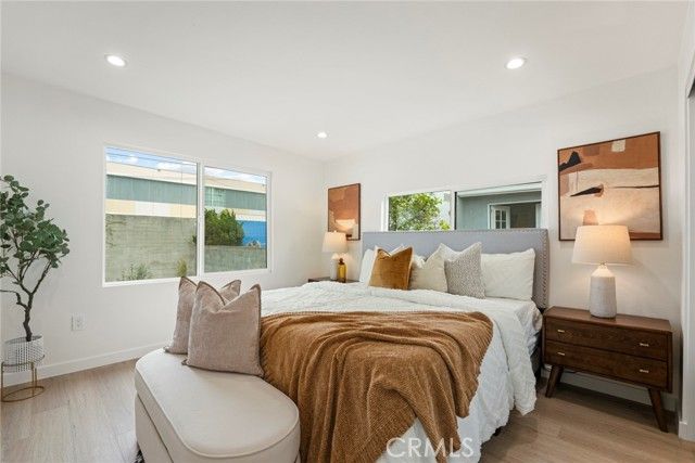 5308 S Victoria, Los Angeles, CA 90043