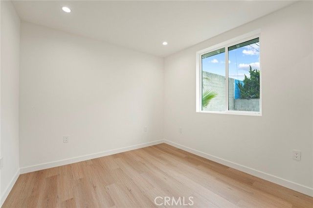 5308 S Victoria, Los Angeles, CA 90043