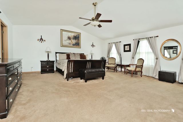 39843 Stoneywood Drive, Beach Park, IL 60083