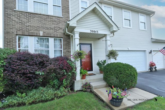 39843 Stoneywood Drive, Beach Park, IL 60083