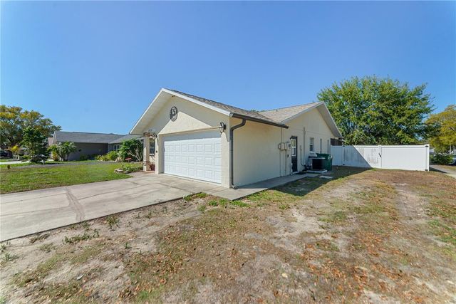 8715 HUNTSMAN LANE, Port Richey, FL 34668