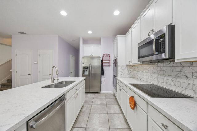 16756 ABBEY HILL COURT, Clermont, FL 34711