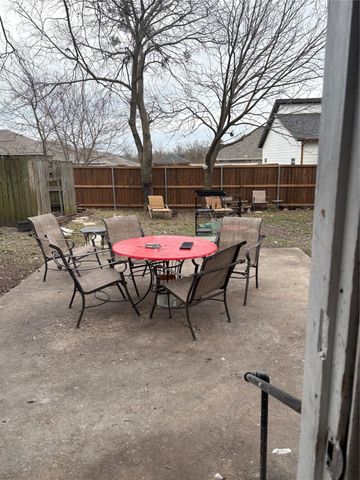 1803 Sayle Street, Greenville, TX 75401