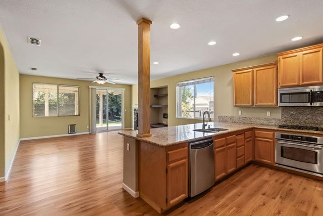 1394 Felton Way, Plumas Lake, CA 95961