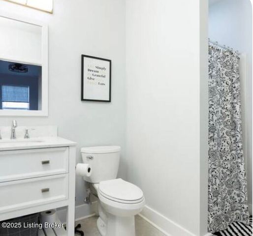 92 E Main St, Taylorsville, KY 40071