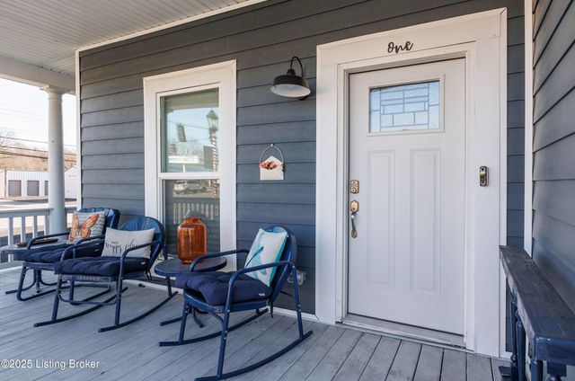 92 E Main St, Taylorsville, KY 40071