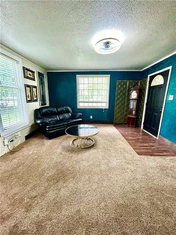 314 E Vernon Street N, Nevada, MO 64772