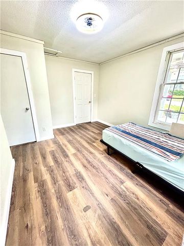 314 E Vernon Street N, Nevada, MO 64772