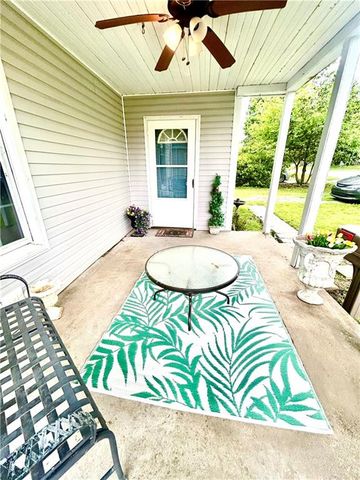314 E Vernon Street N, Nevada, MO 64772