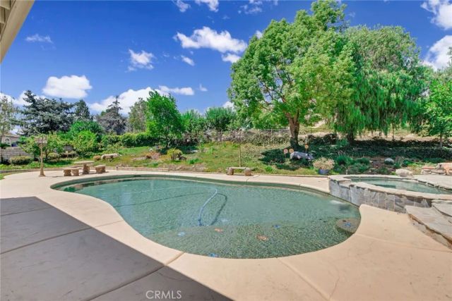 10389 Walnut Grove Court, Yucaipa, CA 92399
