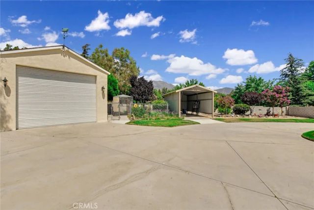 10389 Walnut Grove Court, Yucaipa, CA 92399