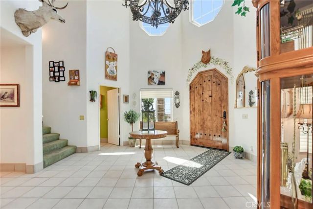 10389 Walnut Grove Court, Yucaipa, CA 92399