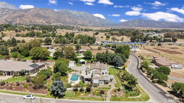 10389 Walnut Grove Court, Yucaipa, CA 92399