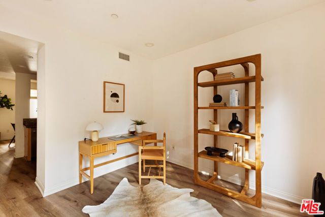 5625 Crescent Parkway 132, Los Angeles, CA 90094