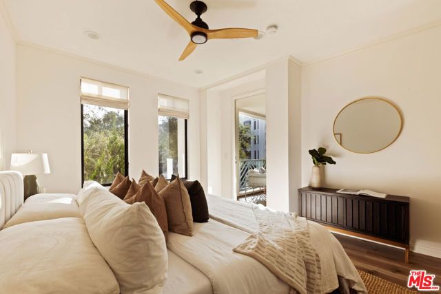 5625 Crescent Parkway 132, Los Angeles, CA 90094