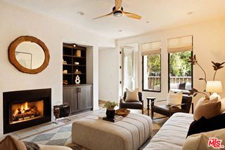 5625 Crescent Parkway 132, Los Angeles, CA 90094