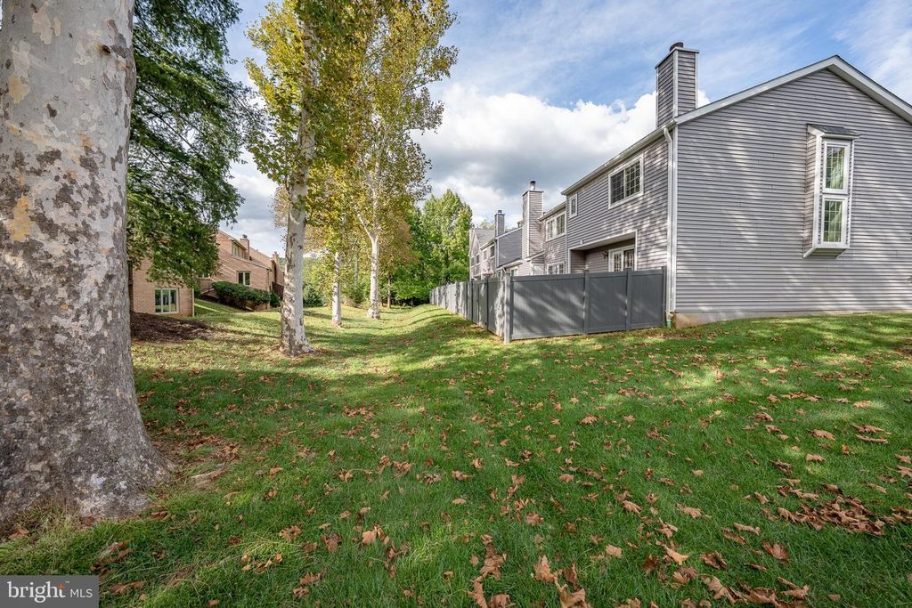7 LANTERN LN #7, Chesterbrook, PA 19087 — photo 3