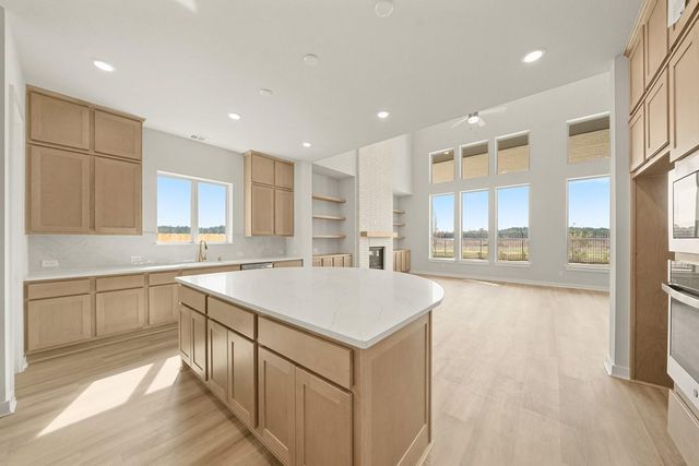 18806 Truman Trail, Conroe, TX 77302