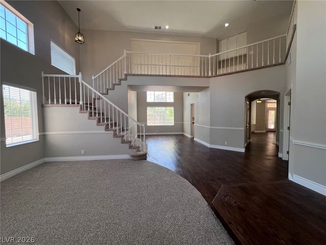 7617 Spruce Run Court, Las Vegas, NV 89128