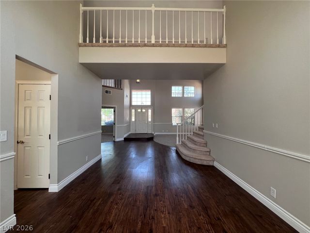 7617 Spruce Run Court, Las Vegas, NV 89128