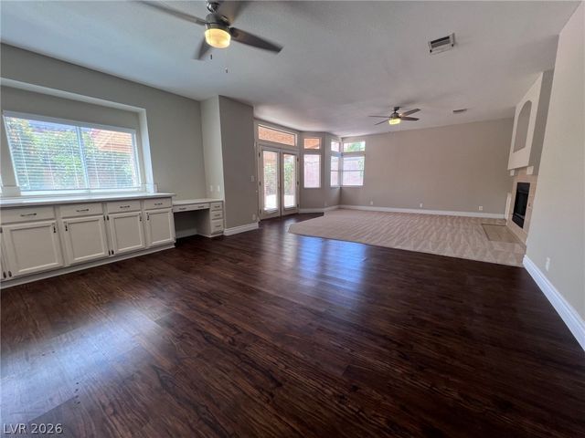 7617 Spruce Run Court, Las Vegas, NV 89128