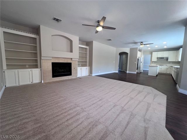 7617 Spruce Run Court, Las Vegas, NV 89128
