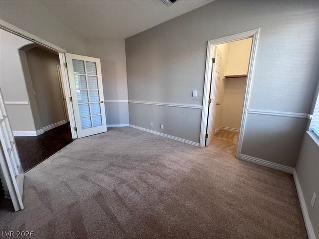 7617 Spruce Run Court, Las Vegas, NV 89128