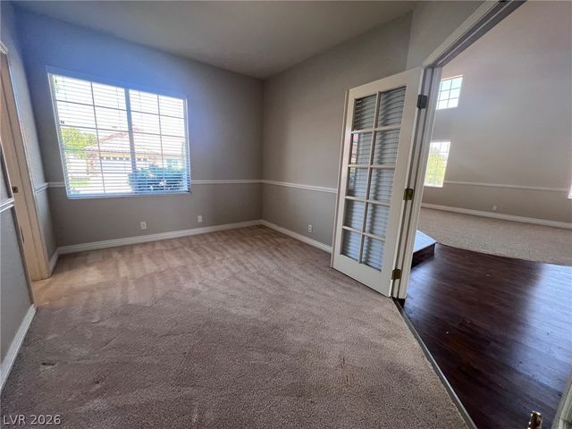 7617 Spruce Run Court, Las Vegas, NV 89128