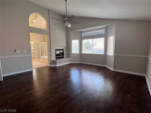7617 Spruce Run Court, Las Vegas, NV 89128