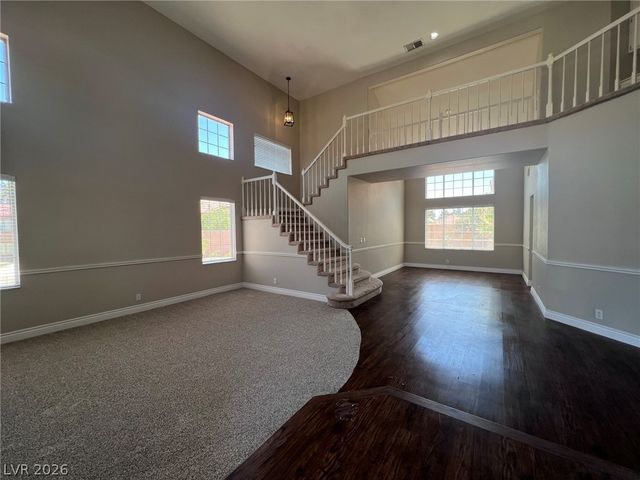 7617 Spruce Run Court, Las Vegas, NV 89128