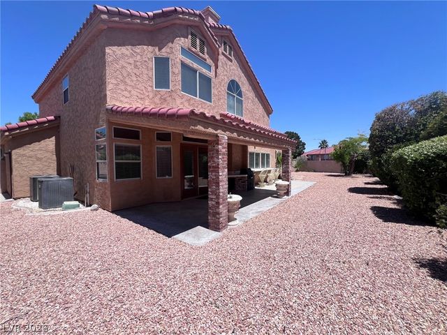 7617 Spruce Run Court, Las Vegas, NV 89128
