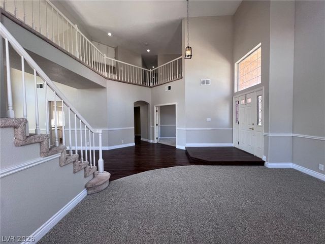 7617 Spruce Run Court, Las Vegas, NV 89128