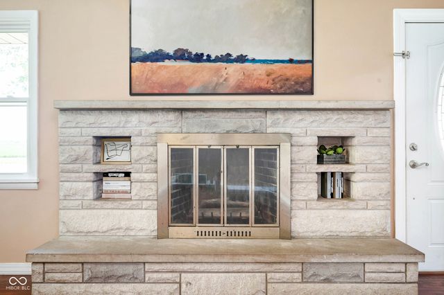 1974 W State Road 28, Alexandria, IN 46001