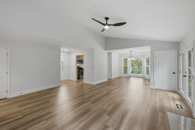 416 Belinda Pkwy, Mount Juliet, TN 37122