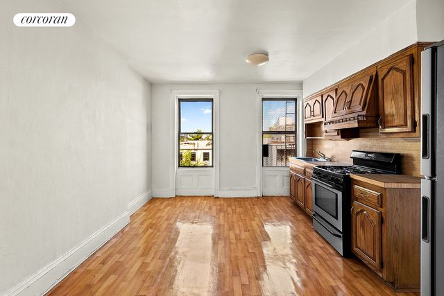 457 6th Street, New York City, NY 11215