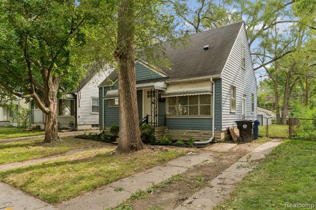 18232 Gaylord, Redford, MI 48240