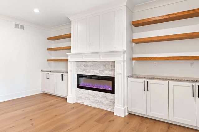 13822 Waterleaf Drive, St. John, IN 46373