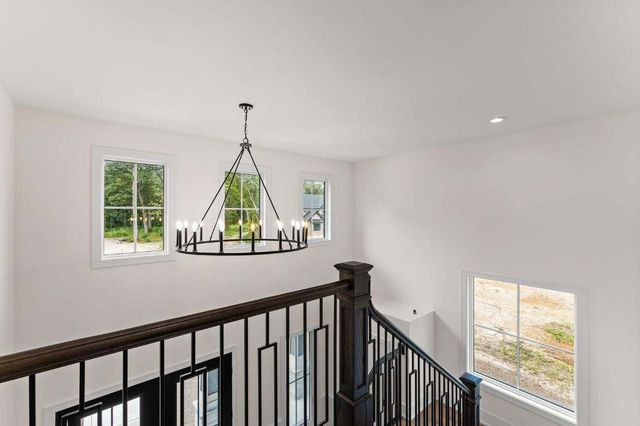 13822 Waterleaf Drive, St. John, IN 46373