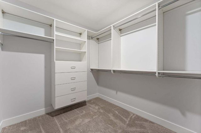 13822 Waterleaf Drive, St. John, IN 46373